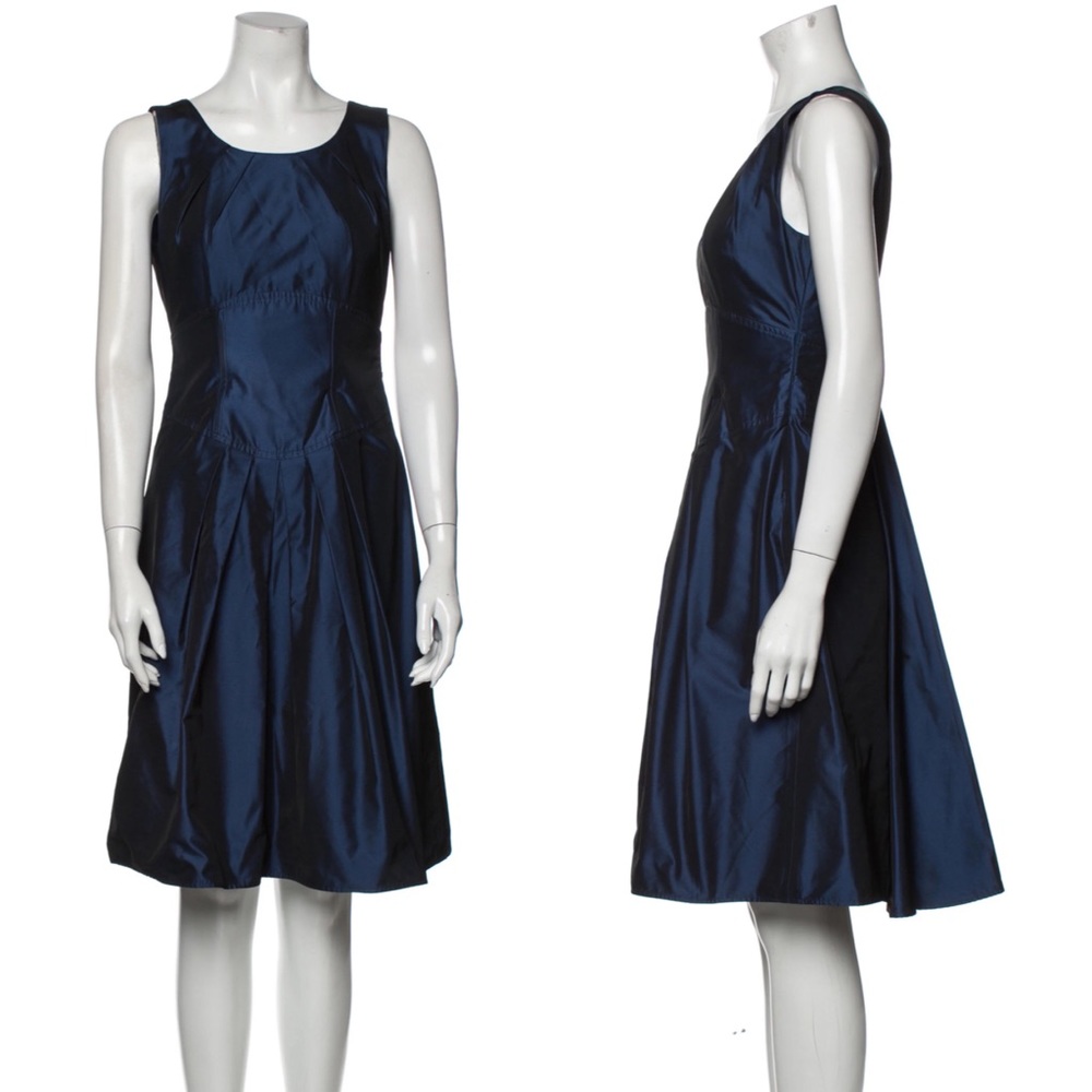 MAX MARA Scoop Neck Knee-Length Dress Blue Size 2
